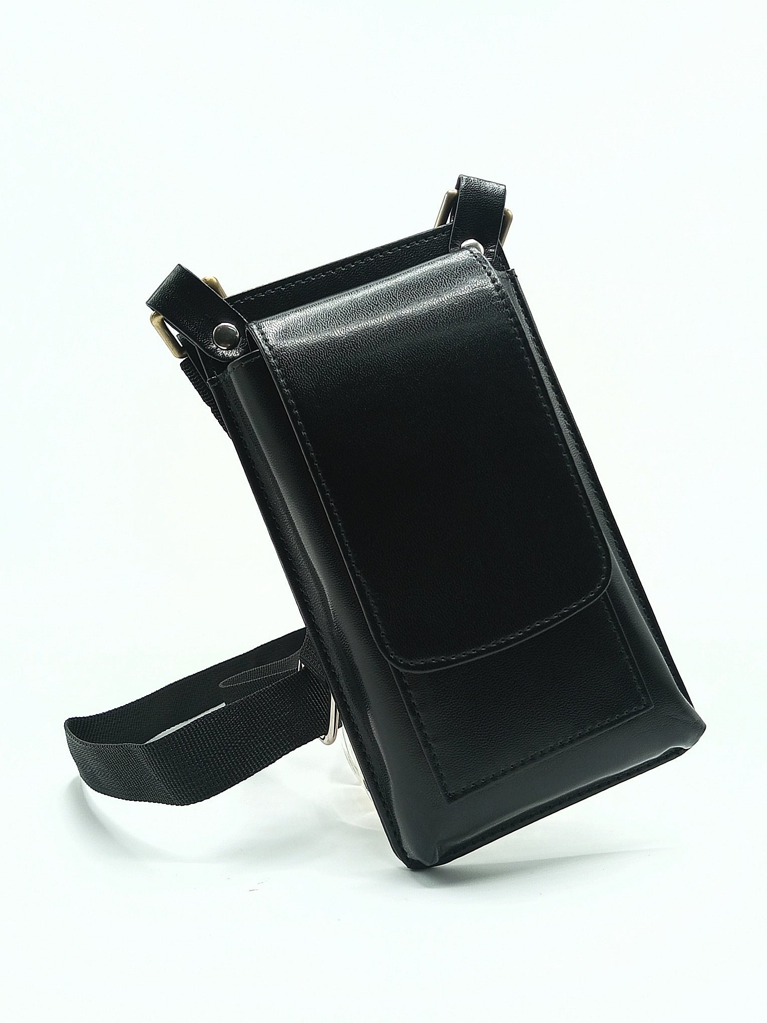 MULTI POCKET CROSS BODY BAG